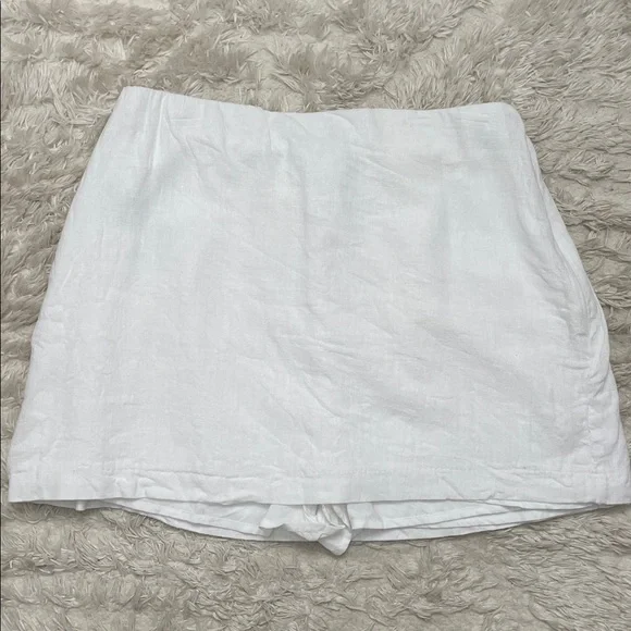 Abercrombie Scarlett Mini Skort - Picture 1 of 3